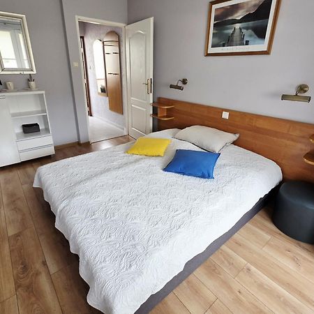 Koga Apartment Устка Екстериор снимка