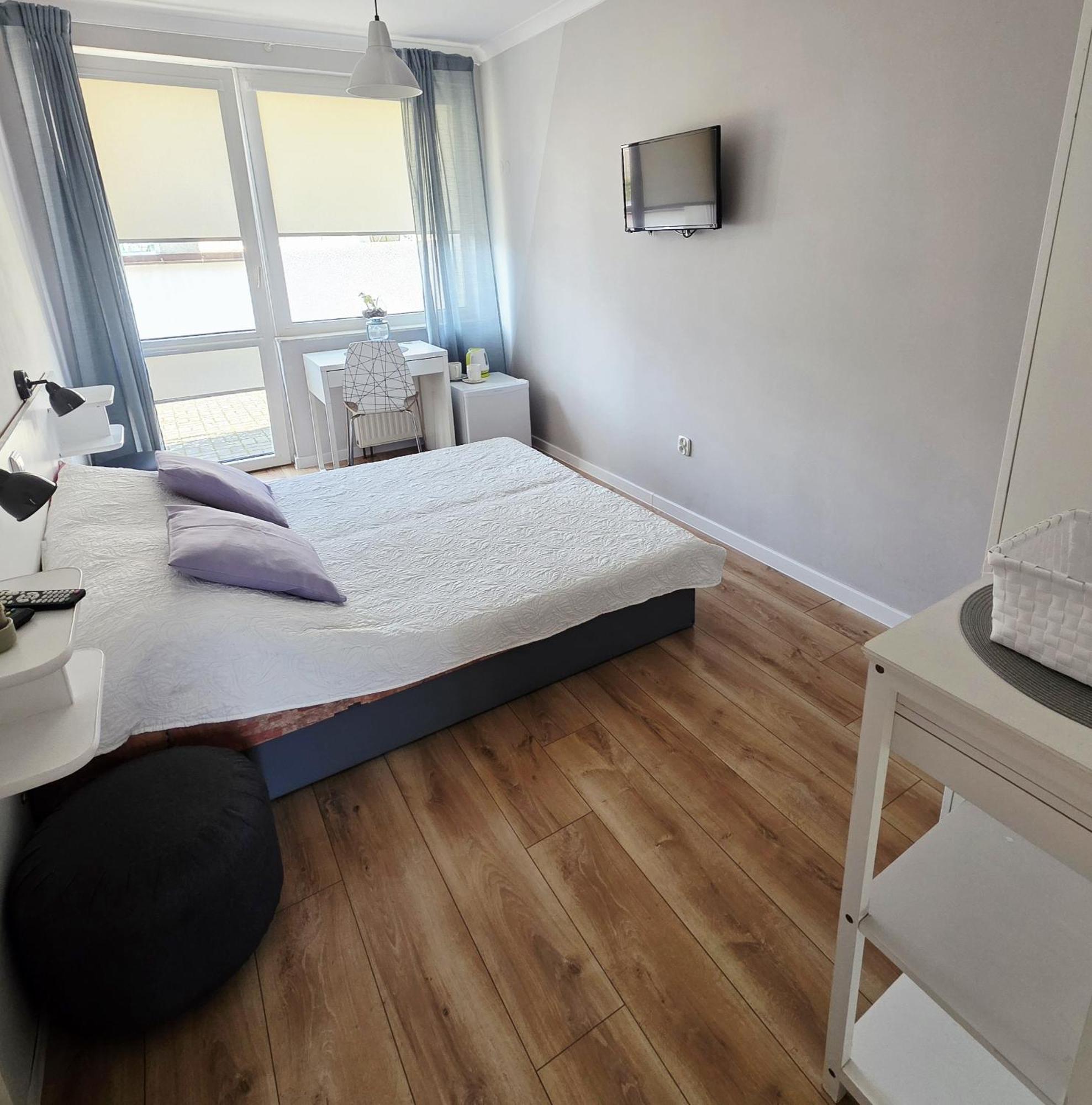 Koga Apartment Устка Екстериор снимка
