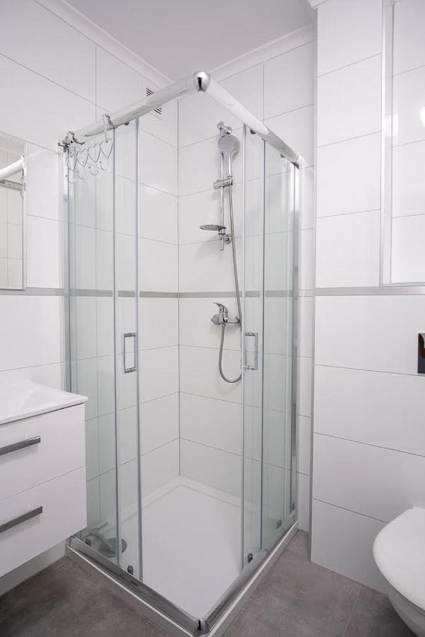 Koga Apartment Устка Екстериор снимка