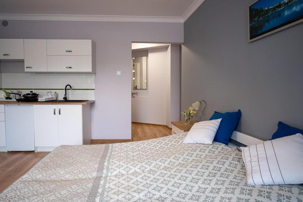 Koga Apartment Устка Екстериор снимка
